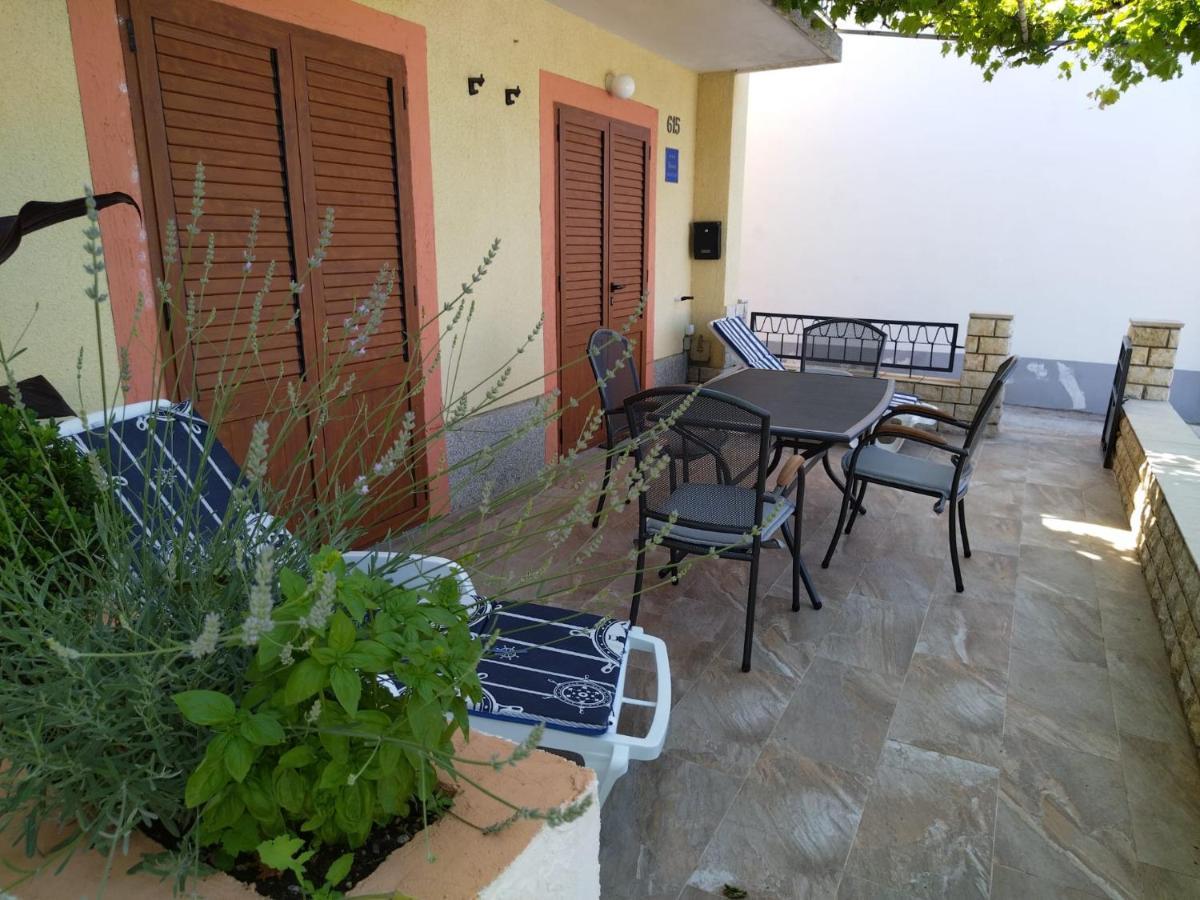 Apartmani Katarina Barbat na Rabu Zewnętrze zdjęcie