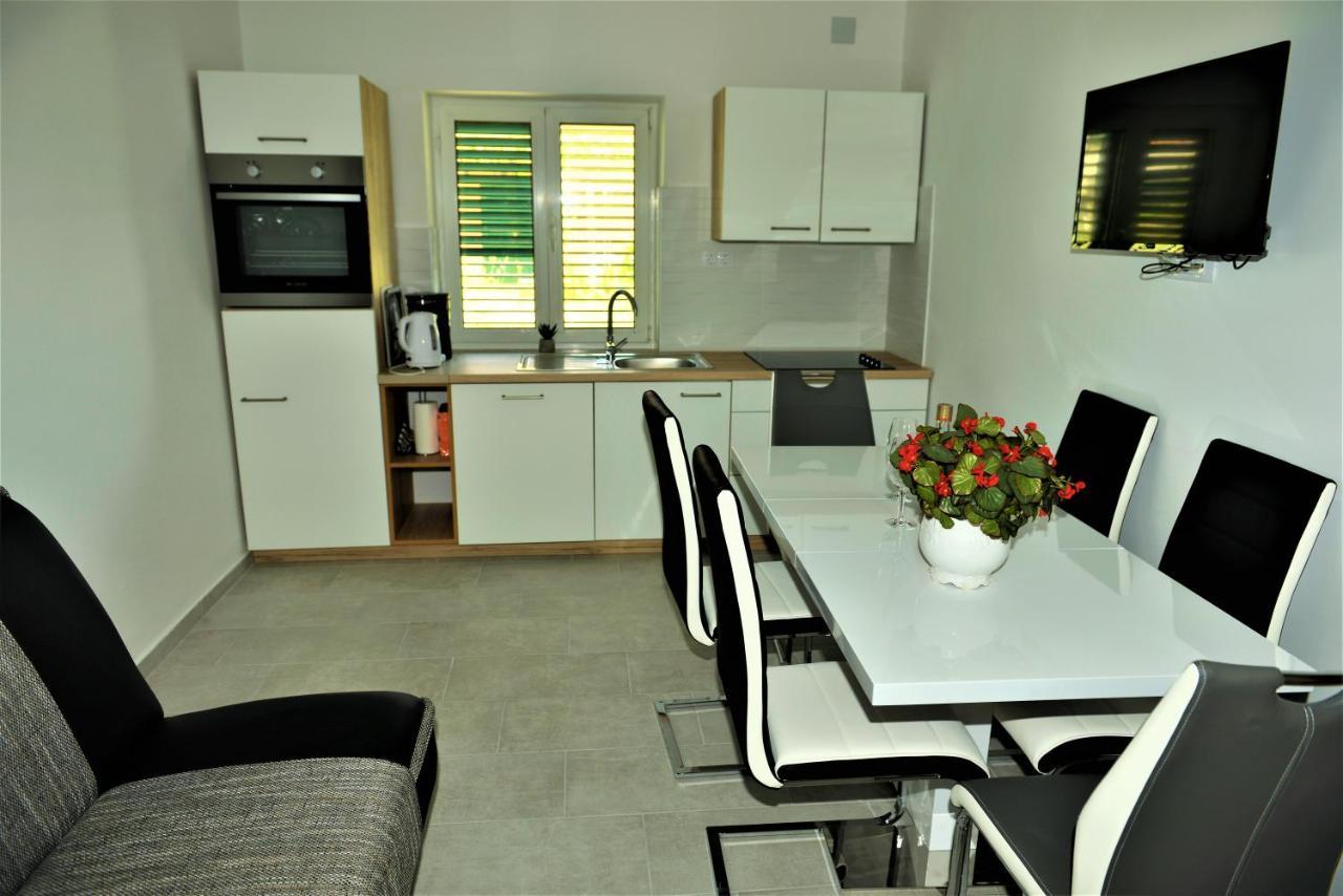 Apartmani Katarina Barbat na Rabu Zewnętrze zdjęcie