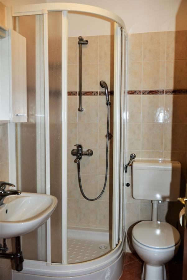 Apartmani Katarina Barbat na Rabu Zewnętrze zdjęcie